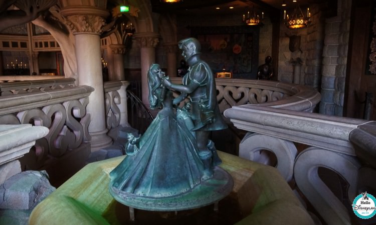 Château de la Belle au Bois Dormant - Disneyland Paris - sleeping Beauty Castle