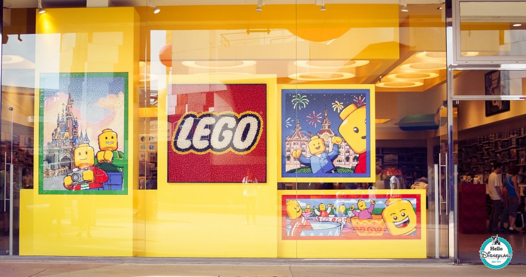 Boutique Lego Disney Village