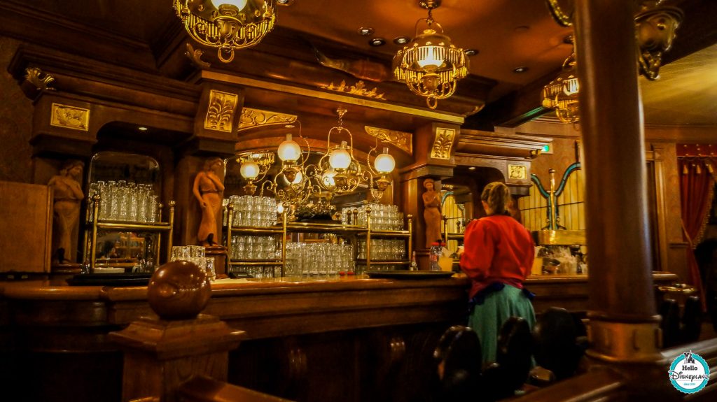 Luck Nuggets Saloon - Disneyland Paris Restaurant