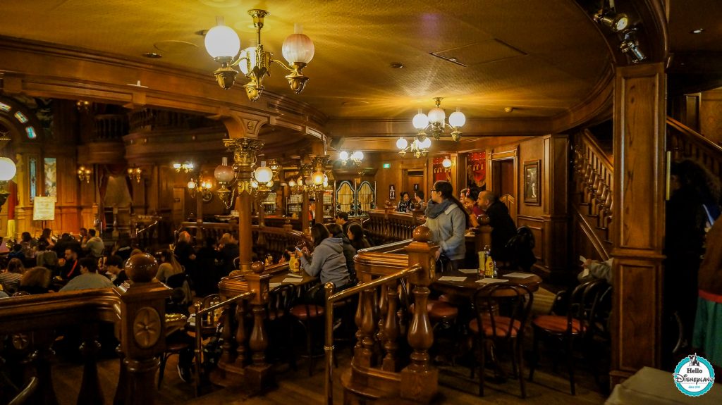 Lucky Nuggets Saloon - Disneyland Paris Restaurant