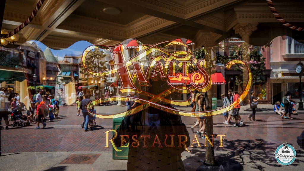 Walt's Restaurant - Service à table - Disneyland Paris