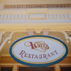 Walt's Restaurant - Service à table - Disneyland Paris