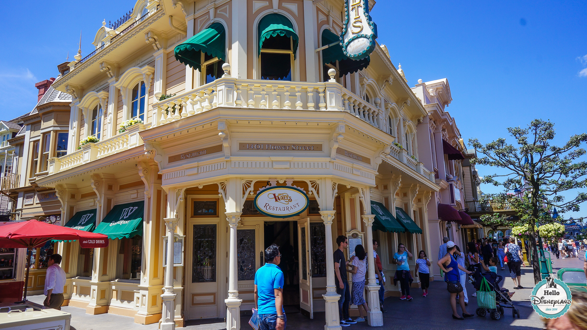 Walt’s – an American Restaurant - Hello Disneyland