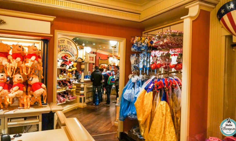 Disney and Co Boutique - Disneyland Paris