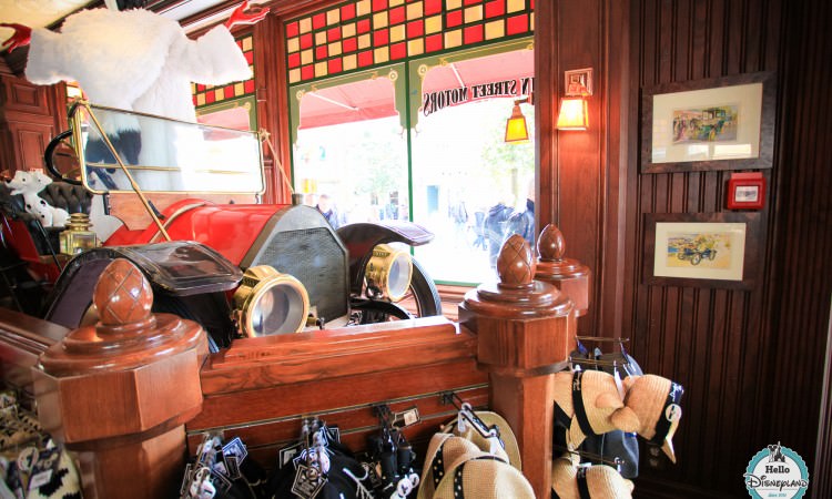 Main Street Motors Boutique Disneyland Paris