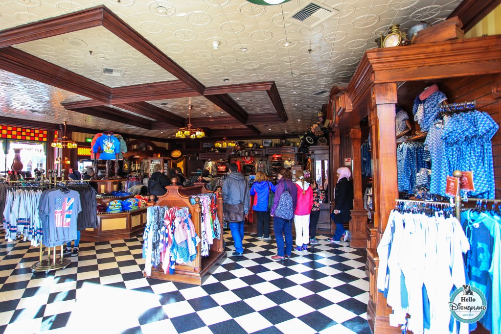 Main Street Motors Boutique Disneyland Paris