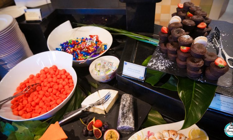 Buffet Inventions Disneyland Paris Avis disneyland hotel