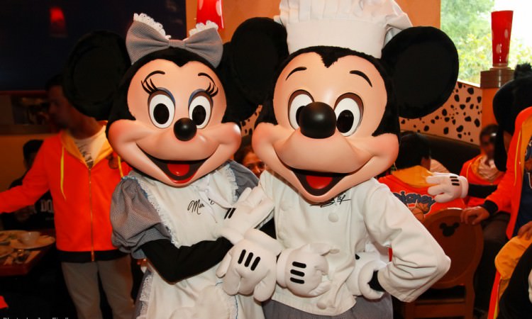 Personnages Café Mickey