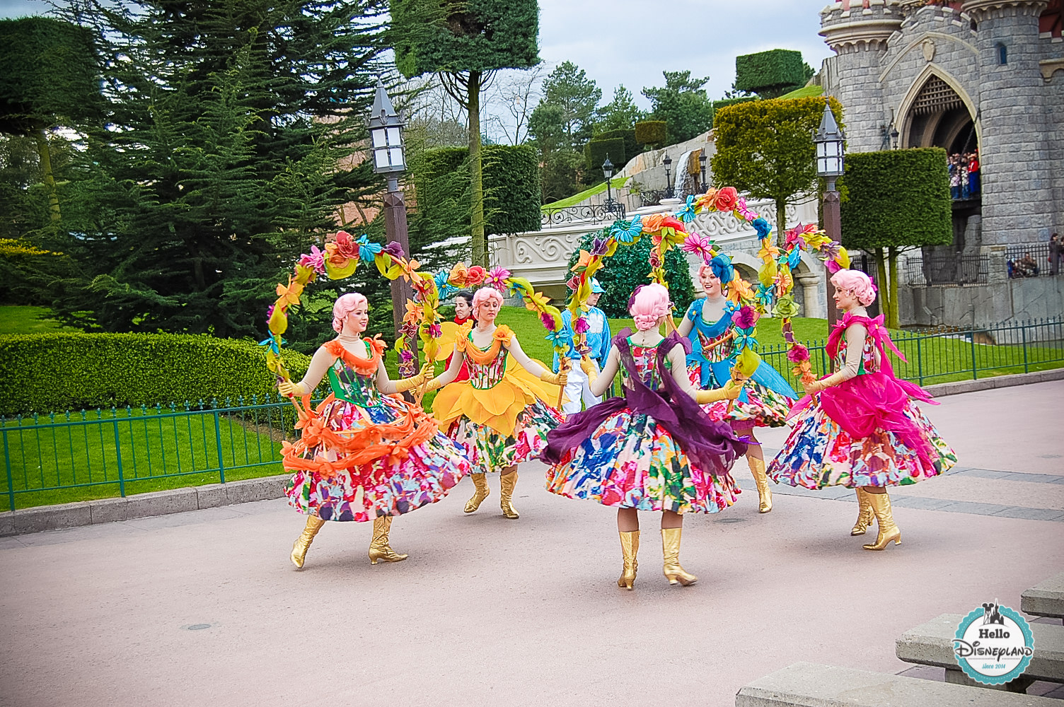 Disney Once Upon a Dream Parade - Disneyland Paris -26