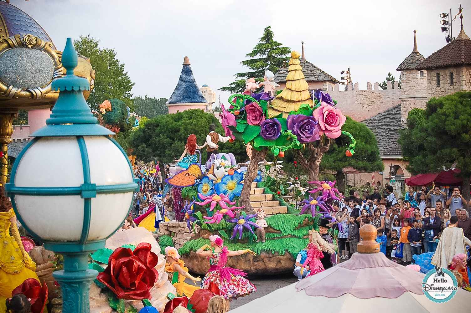 Disney Once Upon a Dream Parade - Disneyland Paris -36