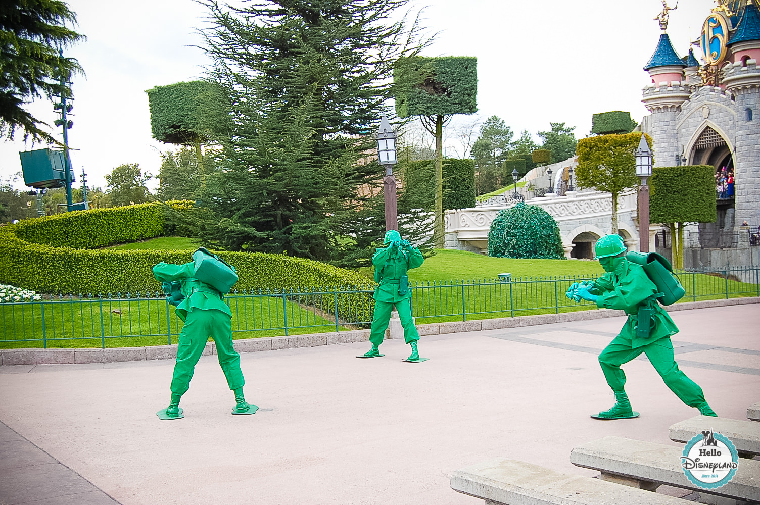 Disney Once Upon a Dream Parade - Disneyland Paris -6