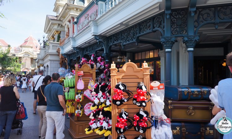 Storybook Store boutique livres Disneyland Paris