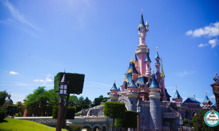 Château de la Belle au Bois Dormant - Disneyland Paris - sleeping Beauty Castle