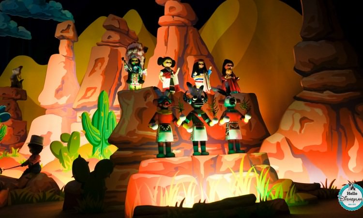 Maison des poupées - it's a small world - Disneyland Paris