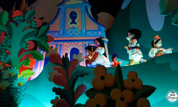 Maison des poupées - it's a small world - Disneyland Paris