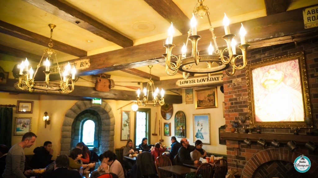 Toad Hall Restaurant - Disneyland Paris