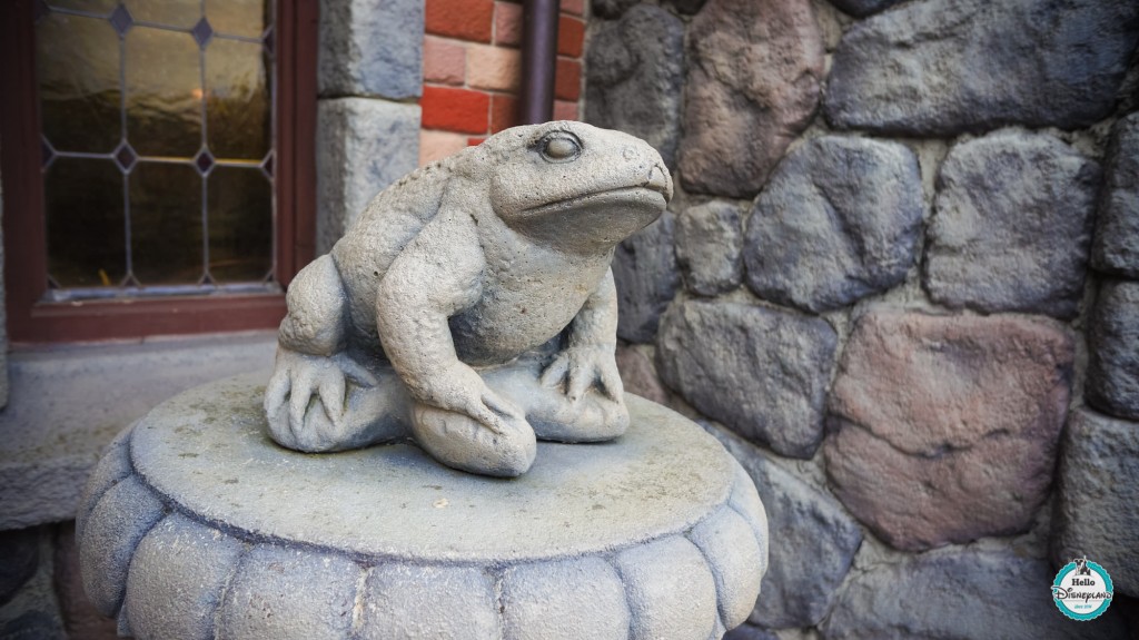 Toad Hall Restaurant - Disneyland Paris