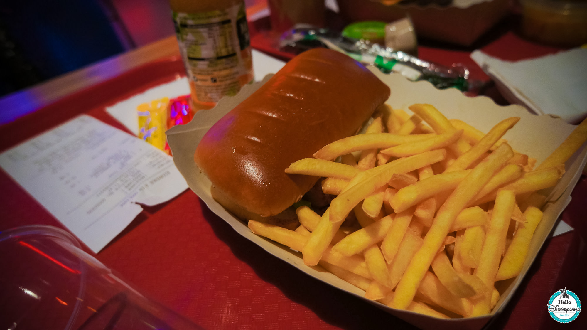 Le fish Burger + frites + boisson 