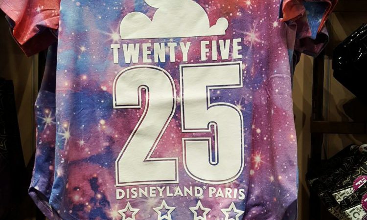 Merchandising shopping 25 ans - Disneyland Paris