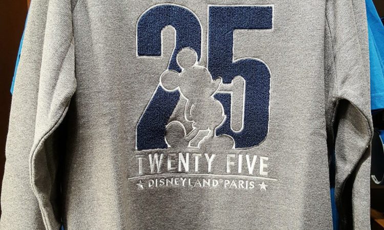 Merchandising shopping 25 ans - Disneyland Paris