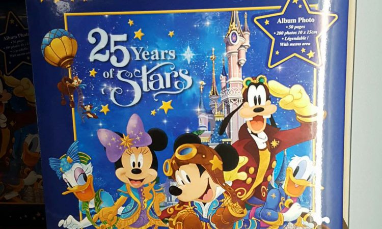 Merchandising shopping 25 ans - Disneyland Paris