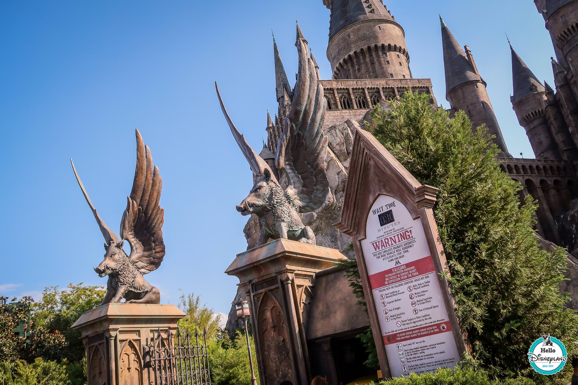 The Wizarding World of Harry Potter : Hogsmeade / Hogwarts