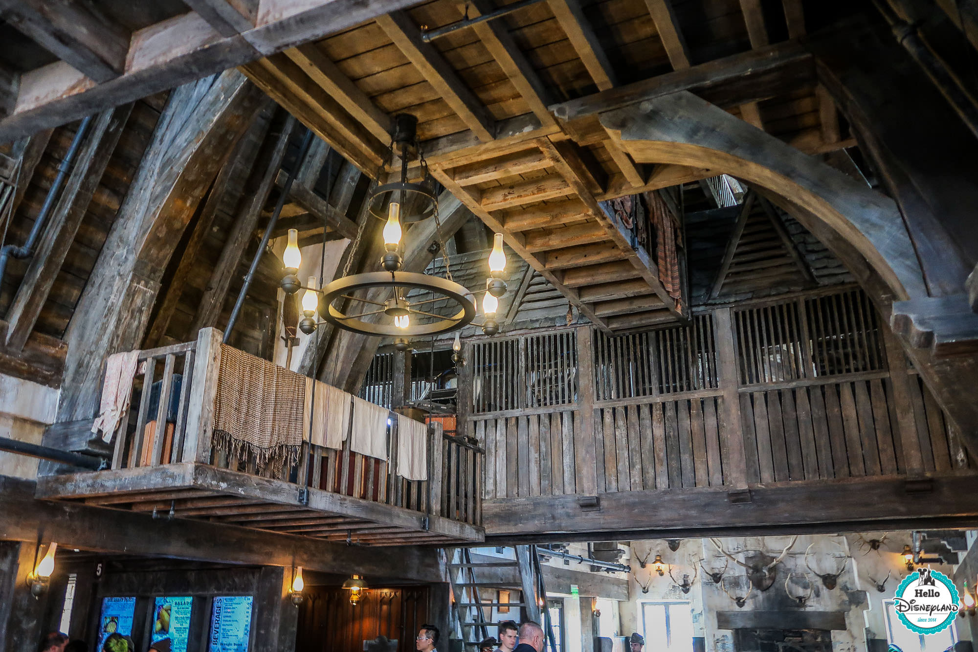 Three Broomsticks - Island of Adventure -13