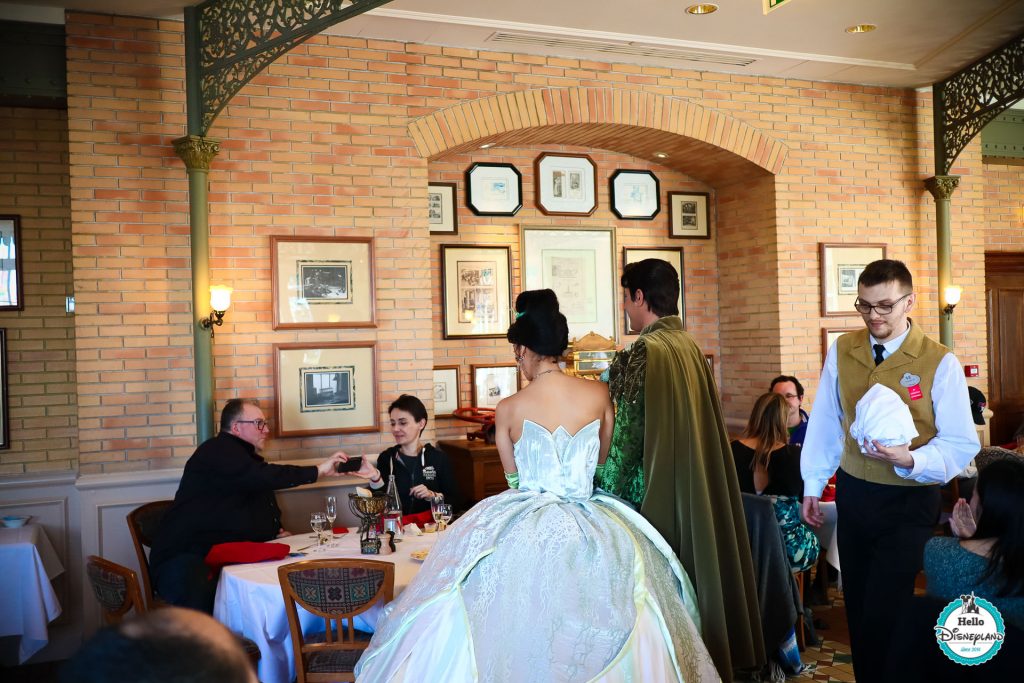 Brunch Personnages Disneyland Hotel - Disneyland Paris