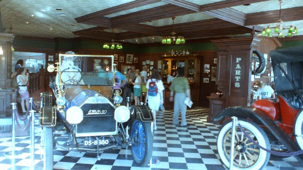 Main Street Motors en 1992 à Disneyland Paris