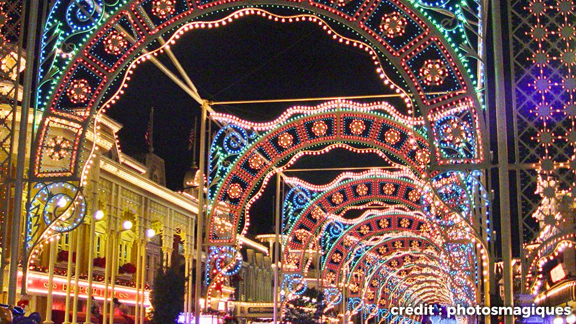 arches-de-noel-main-street-usa-disneyland-paris-70