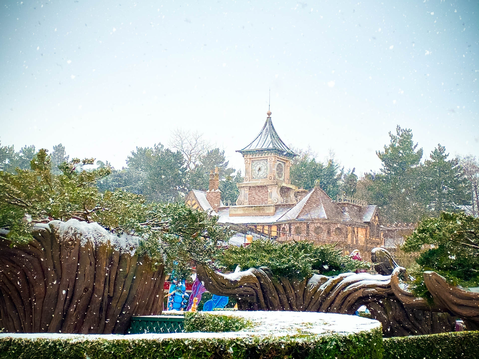 Disneyland Paris sous la neige 