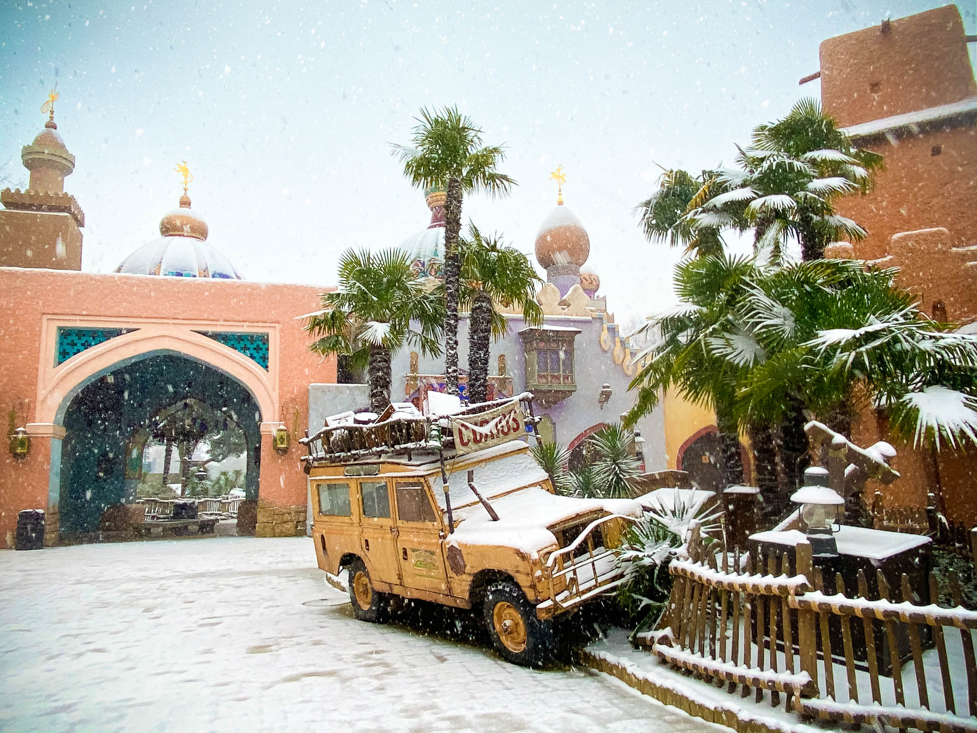 Disneyland Paris sous la neige 