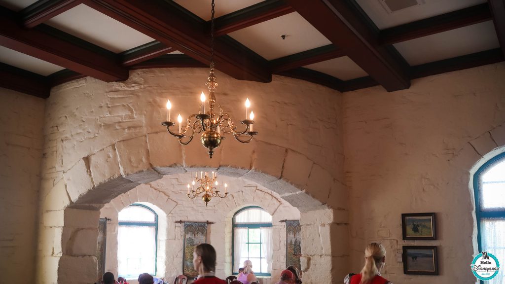 Akershus Royal Banquet: buffet des Princesses, Walt Disney World ...